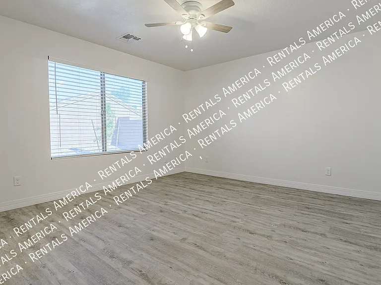 12532 W Saint Moritz Ln — Photo 17