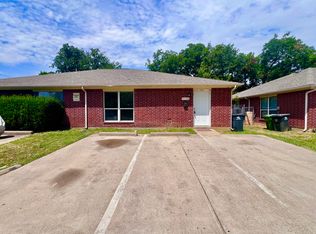900 Naomi Ln UNIT B, Arlington, TX 76011