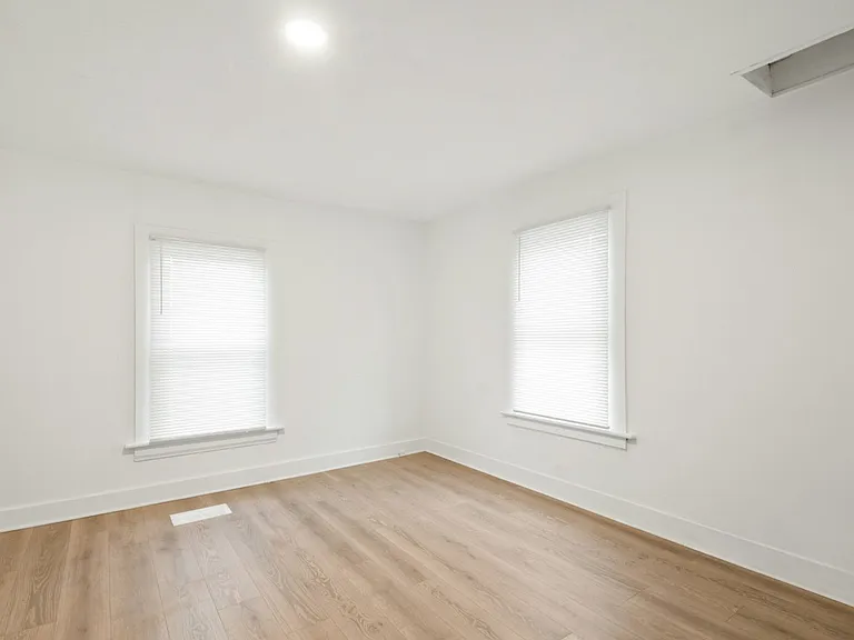 7202 Harvard Ave #A — Photo 12