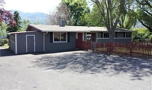 1st image of 190 E Ashland Ln