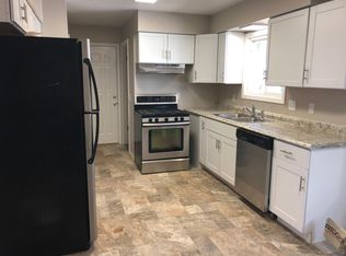 402 Center St, Madison, WI 53713