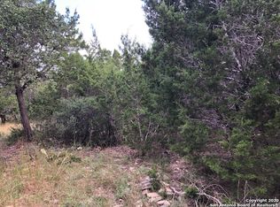 135 Slocum Dr, Canyon Lake, TX 78133