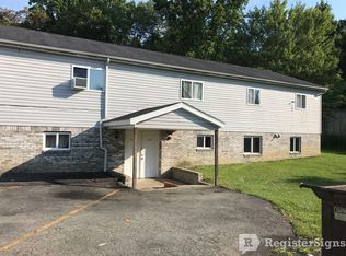 522 S Bank St APT D, Derry, PA 15627