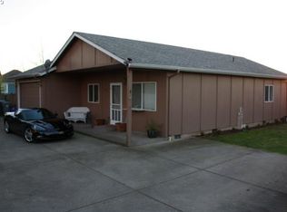 3882 Elmira Rd, Eugene, OR 97402