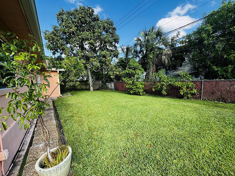1st image of 6600 NW 24th St Street
