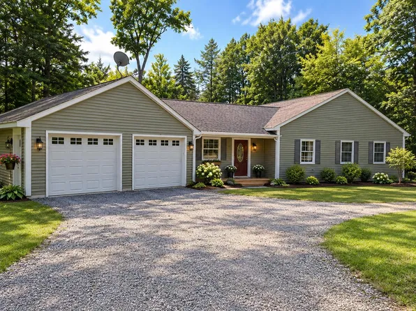 37 Turcotte Drive, Naples, ME 04055