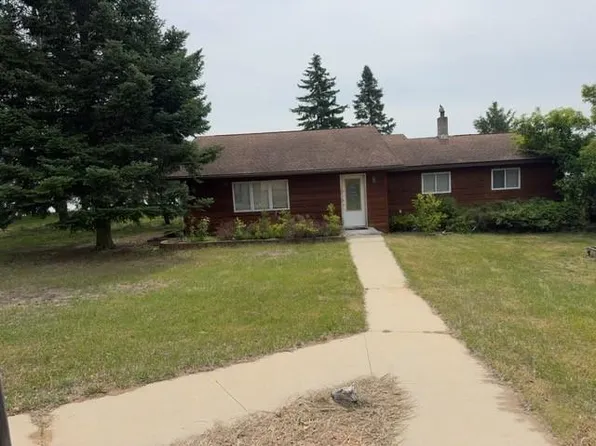 520 Main St SW, Menahga, MN 56464