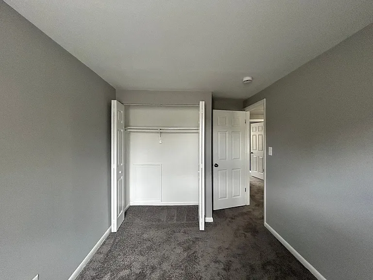 814 N Central Ave — Photo 3