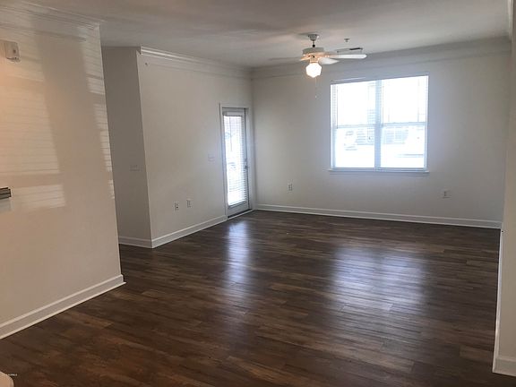 4th image of 395 S Crow Creek Dr Unit 1502