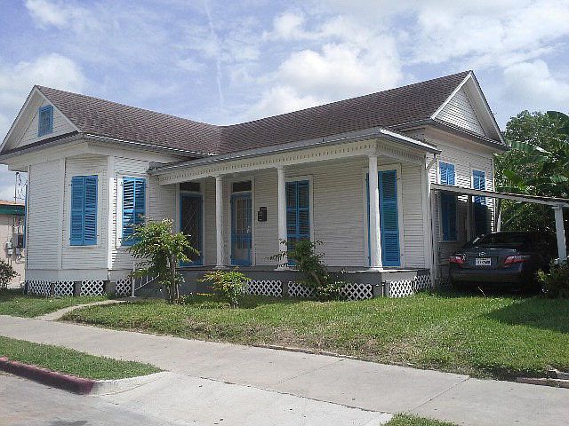 1st image of 1433 E Jefferson St