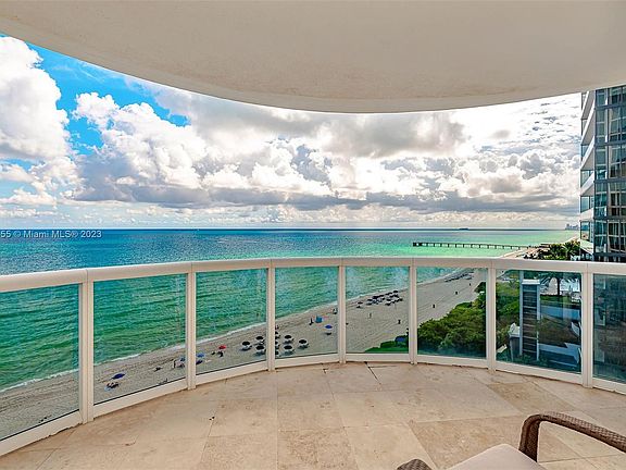 3rd image of 17201 Collins Ave APT 1101