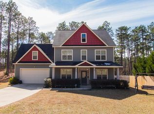 623 Longleaf Rd, Aberdeen, NC 28315