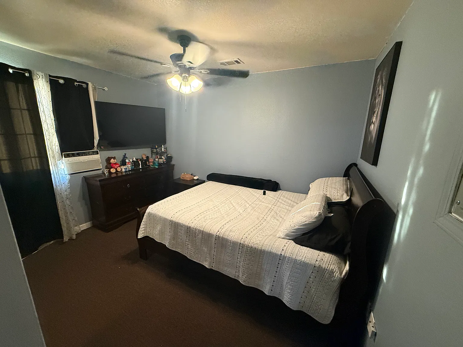 2 bed, 750 sqft, $2,450 — Photo 4