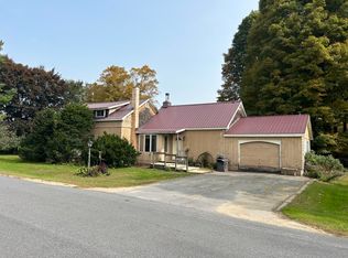 1096 Ridge Rd, Chazy, NY 12921