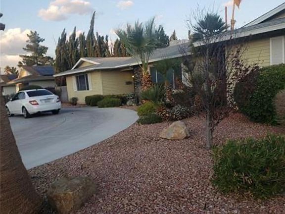 4th image of 4228 Gaye Ln
