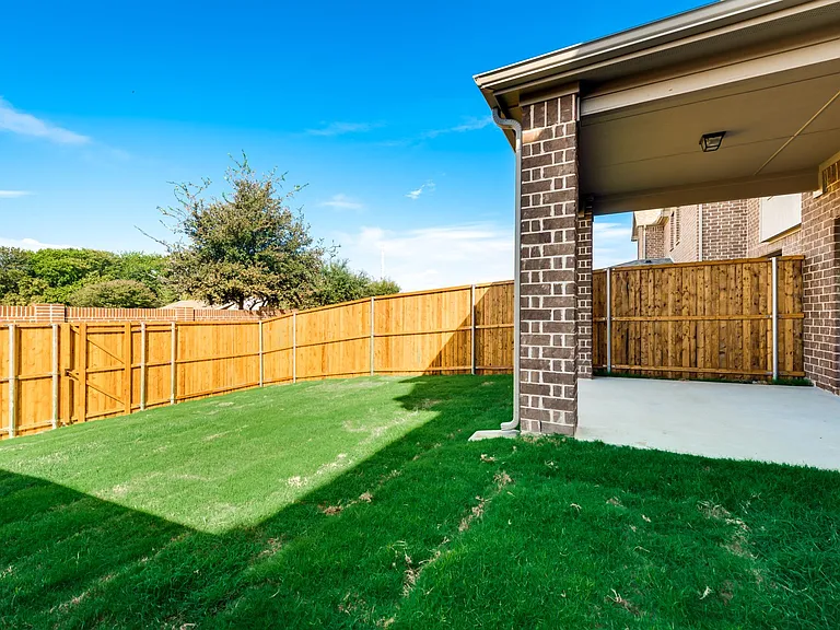 1245 Wiltshire Dr — Photo 22