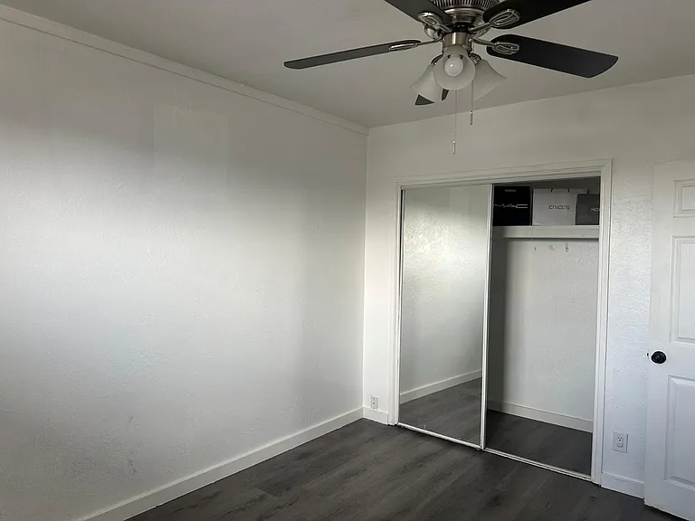 1111 E Turney Ave #18 — Photo 8