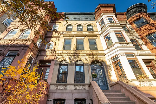 Sold by Brown Harris Stevens | media 35