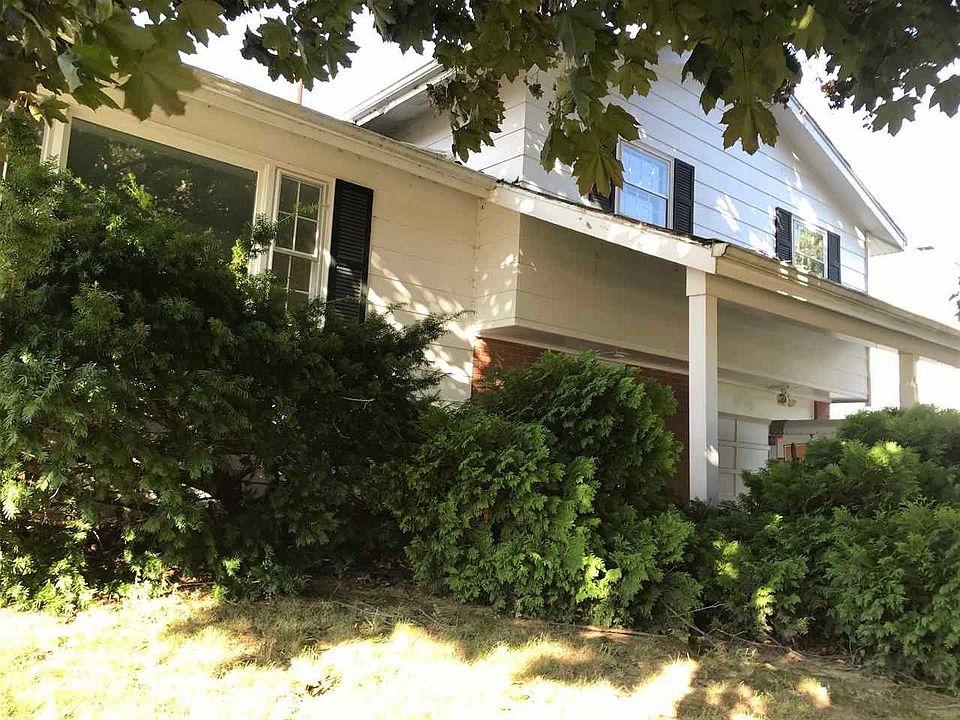 1st image of 4303 34th Avenue Pl