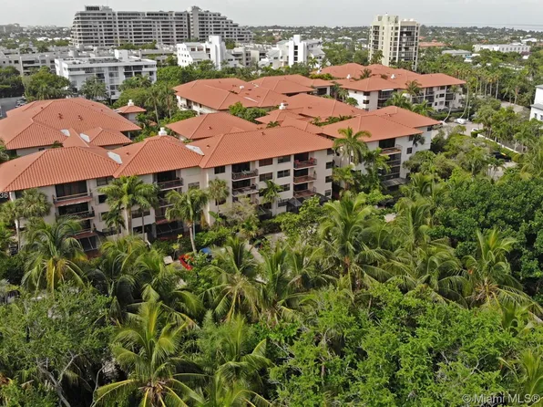 101 Ocean Lane Dr APT 109, Key Biscayne, FL 33149