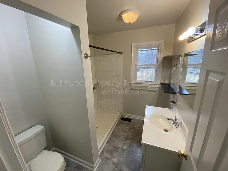 11308 Gordon Rd — Photo 29