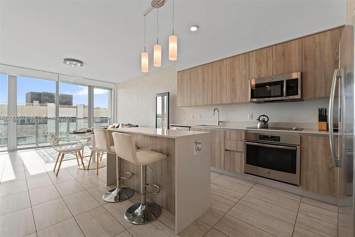 Building Photo - 3900 Biscayne Blvd #S-418