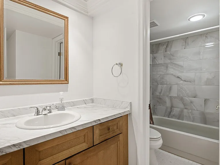 2453 Egret Blvd #1 — Photo 22