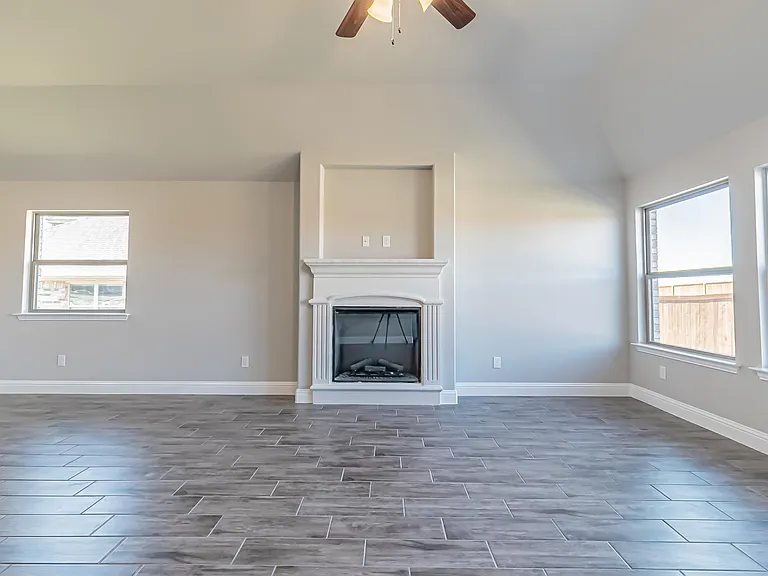 422 Oleander Dr — Photo 17