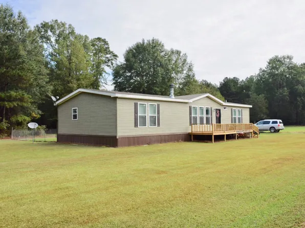 134 Ouachita Ave, Camden, AR 71701