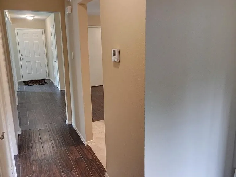 618 Billie Ruth Ln — Photo 22