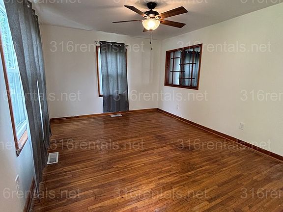 5th image of 544 N 11th St