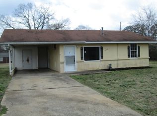 2704 Walnut Dr, Anderson, SC 29624