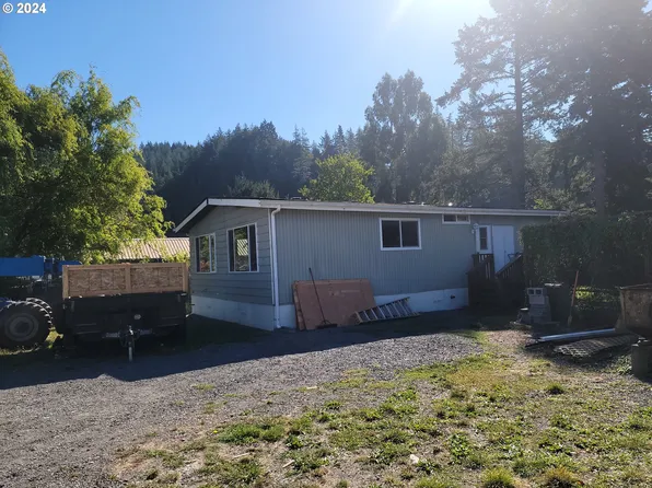 146 Fig St, Powers, OR 97466