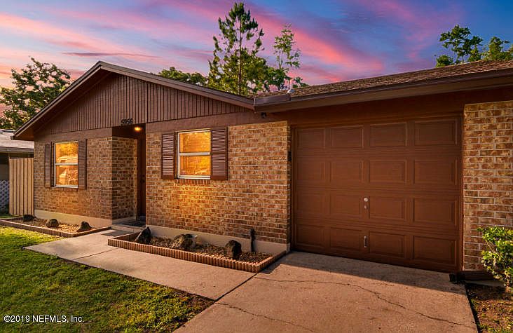 2nd image of 5956 Longchamp Dr