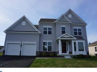 735 Willowwood Dr, Smyrna, DE 19977