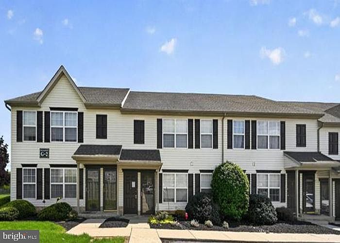 1st image of 436 Buttonwood Ln #B