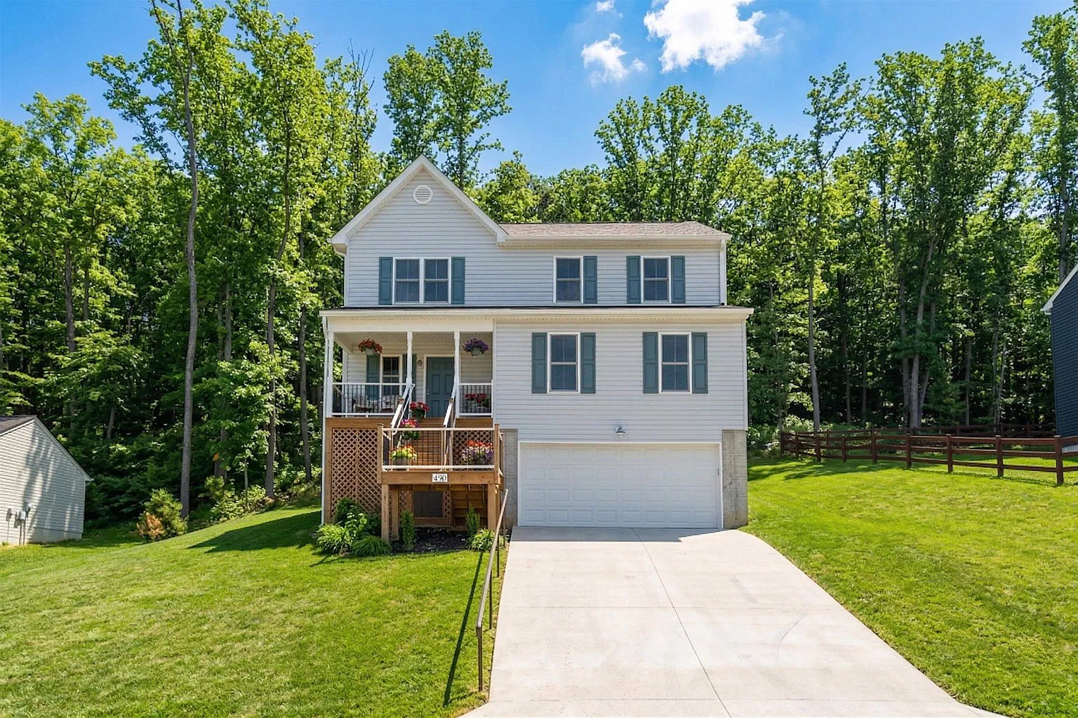 418 Campbell St photo 1