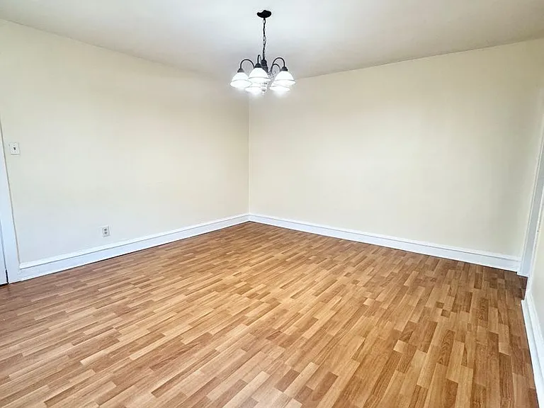Fieldview Apartments — Photo 6