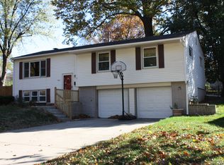9001 Mastin St, Overland Park, KS 66212