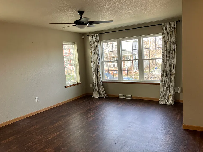 1109 Patriot Way — Photo 6