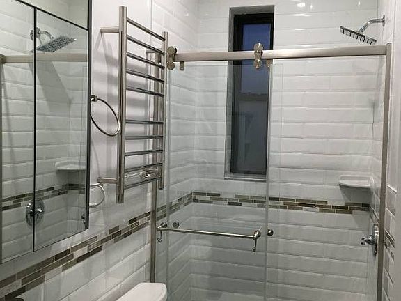 5th image of 3114 34th St APT 12