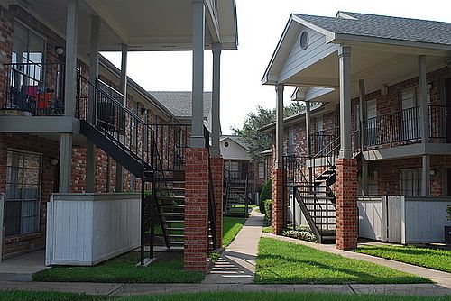 3rd image of 13210 Prestonwood Forest Dr APT 156