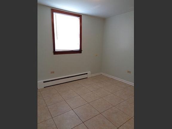 5th image of 1240 W Washington St #G