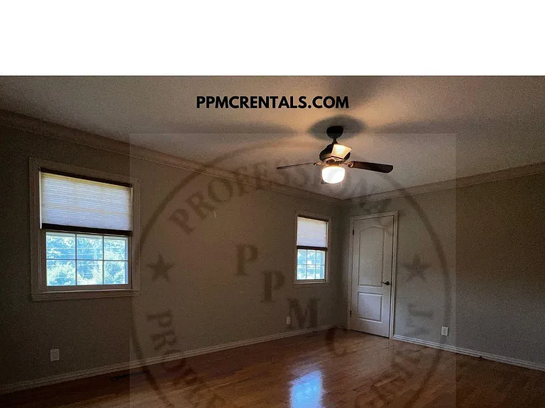 1907 S Ventura Ave — Photo 16