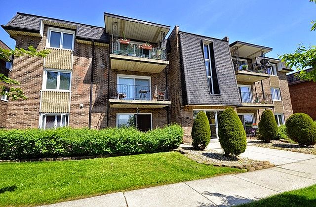 1st image of 10831 S Keating Ave APT 1NE