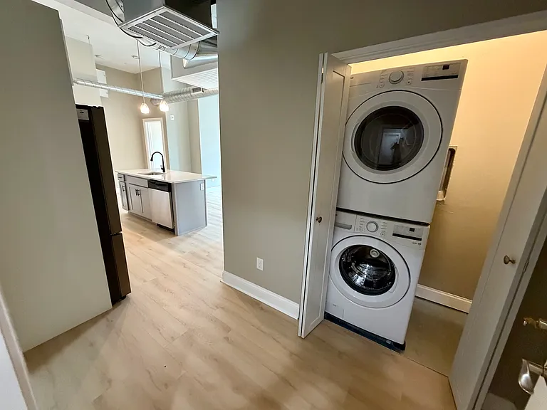 347-355 Main St #8 — Photo 3