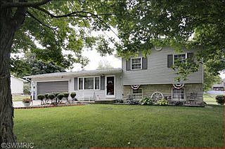 1st image of 204 Thelma Dr