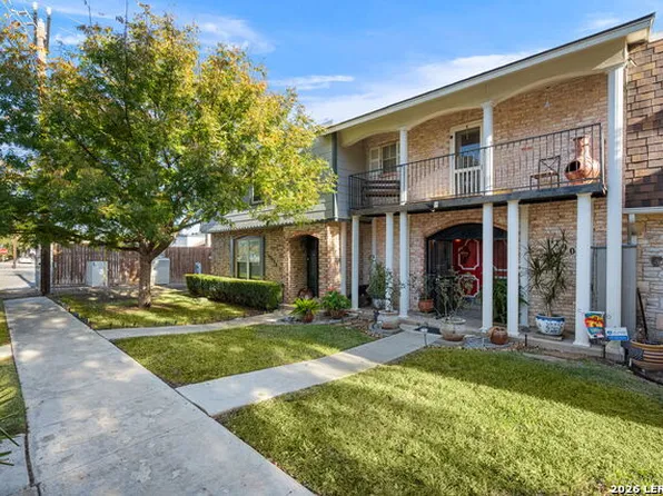 11906 Persuasion Dr, San Antonio, TX 78216