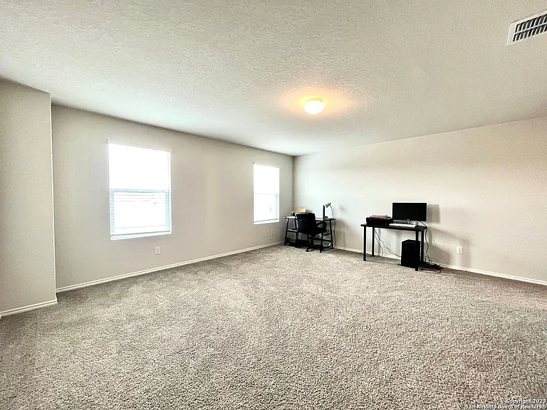 2526 Wentwood Run — Photo 8