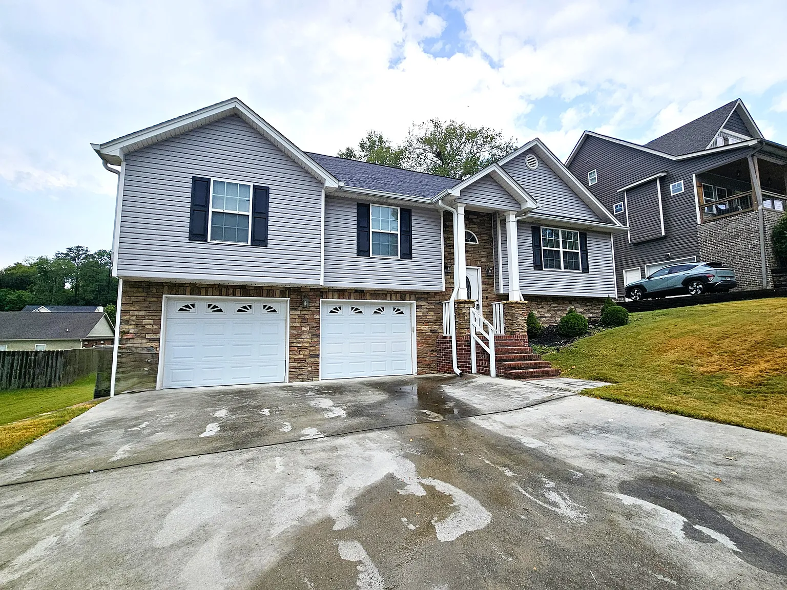 187 Willowbrook Drive - 1 — Photo 4